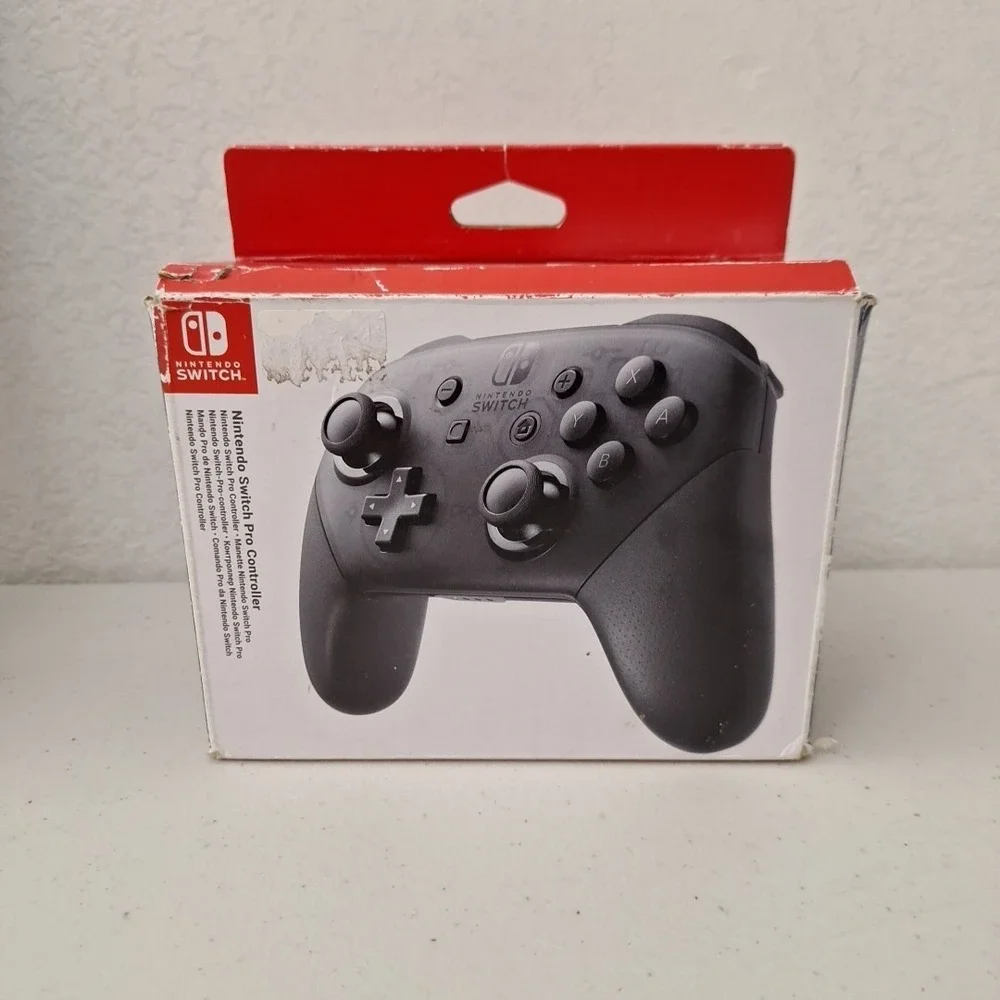 Nintendo Switch Pro Controller Genuine OEM & Comfort Grip w/ Game Storage NEW